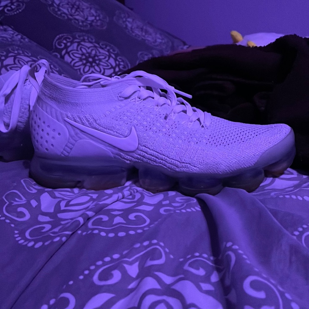Air VaporMax Flyknit 2 White Pure Platinum